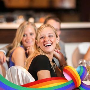 Meet your Posher, Robin